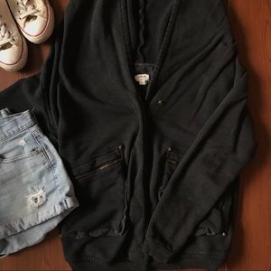 Aritzia Wilfred Cardigan dark grey with zip